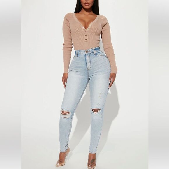 Fashion Nova Denim - Turn' Heads Booty Lifting Skinny Jeans - Light Wash